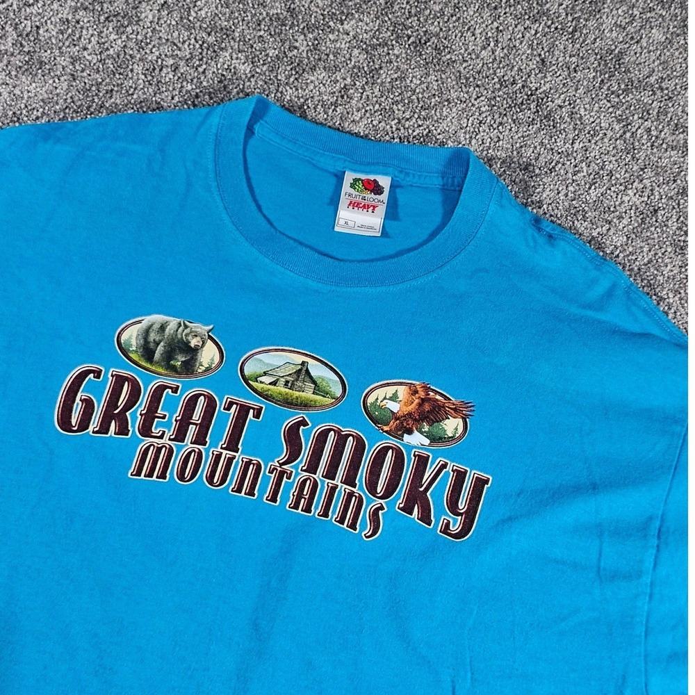 Great Smoky Mountains size XL featuring  bear eagle cabin graphic Vintage Style